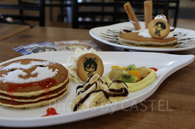 コラボメニューのパンケーキは各1200円でポストカード付