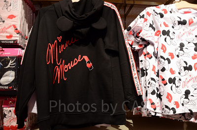 パーカー（裏面）