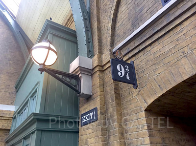 キングスクロス駅の9と3:4番線