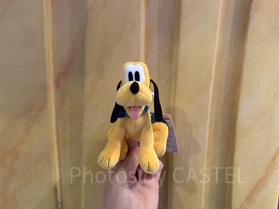 プルートぬいぐるみバッジ(ディズニーシー25周年グッズ)