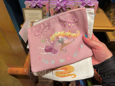 まりい🐈🎀 ディズニー最新情報 | 5/28発売のラプンツェルグッズ