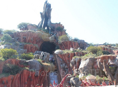 真夏におすすめのアトラクション