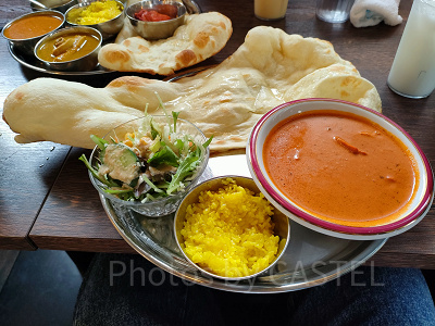 サンリオピューロランド：多摩センター周辺グルメ