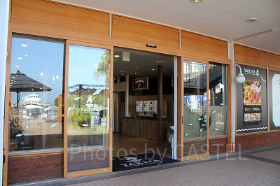 Seafood ＆ Grill YAKIYA