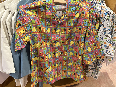 セサミストリートのシャツ