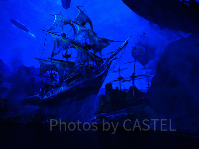 上海ディズニーカリブの海賊：映像技術とライドシステムの融合に感動