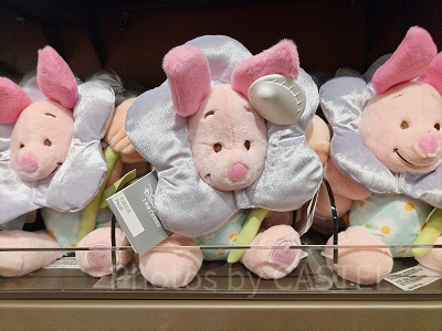 最新☆正規品】プーさん ピグレッド 卒業ぬいぐるみ 上海