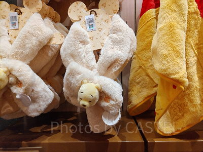 上海ディズニーくまのプーさんグッズ：プーさんのマフラー