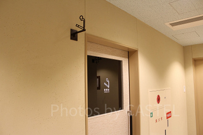 1階ロビー奥にある喫煙室