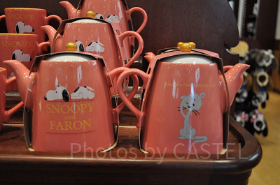 スヌーピー＆ファーロンのティーポット
