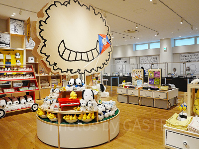 スヌーピーミュージアムのグッズショップ「BROWN’S STORE」