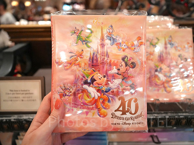 スーベニアメダルブック（ディズニー40周年グッズ）