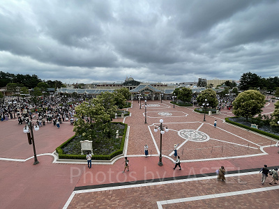 エントランスの様子（2022年7月8時20分ごろ）