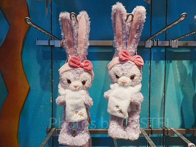 ステラルーショルダーバッグ（ダッフィー＆フレンズのウィンター・トゥインクリング・タウン）