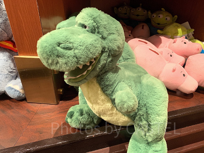 ぬいぐるみ（フラッフィープラッシー）