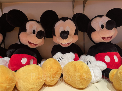 2026】ディズニーランドのぬいぐるみ一覧！100種類以上が発売中！値段