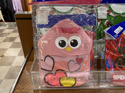 モッピーの帽子つきスタイ