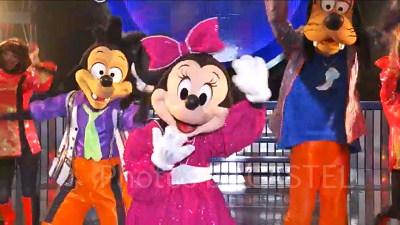 「イッツ・ベリー・ミニー！」の「スーパーダンシン・マニア」