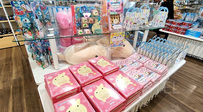 鳥羽水族館のお土産：ジュゴンが描かれたお菓子