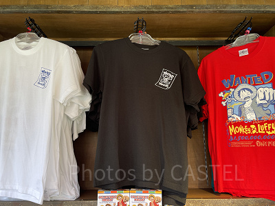 Tシャツ黒（USJワンピースグッズ）