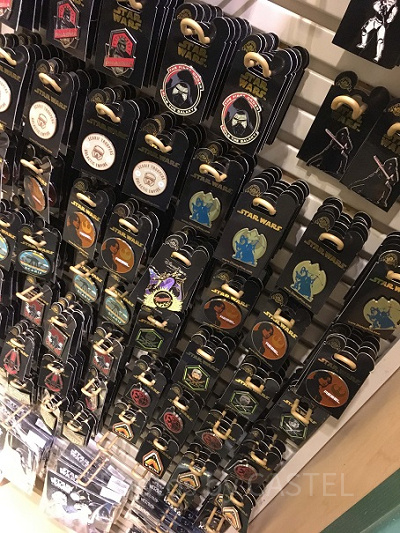 ディズニーの「ピントレーディング」とは？交換手順や体験談をご紹介☆