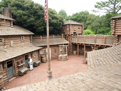 トムソーヤ島のサムクレメンズ砦には自動販売機がある