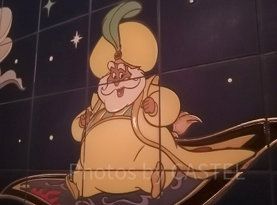 キューラインには「アラジン」のキャラクターが描かれた壁画も!