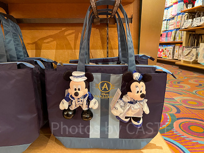 ぬいぐるみバッジ付き トートバッグ ディズニーアンバサダーホテル
