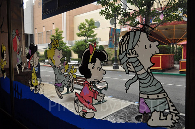 ユニバのキャラクターもハロウィン仕様に