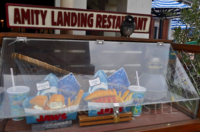 アミティ・ランディングレストランのショーケース