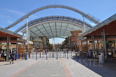 USJのエントランス