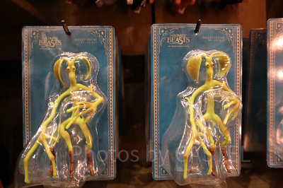 USJファンタビグッズ:ピケットフィギュア