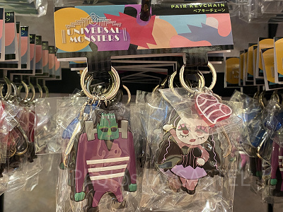 ユニバハロウィン2022グッズ:ラバーペアキーチェーン