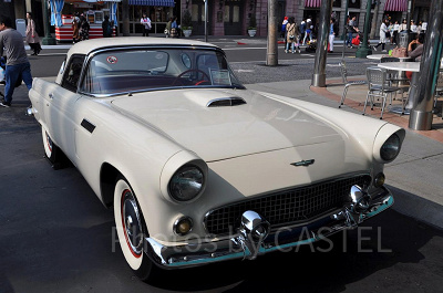 USJメルズドライブイン車/1956年型フォード・サンダーバード