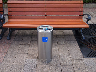 USJ喫煙所:ベンチがあるのでゆっくりできる!