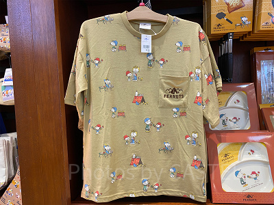 バーベキュー総柄Tシャツ/USJスヌーピーグッズ「Let's enjoy outside!」