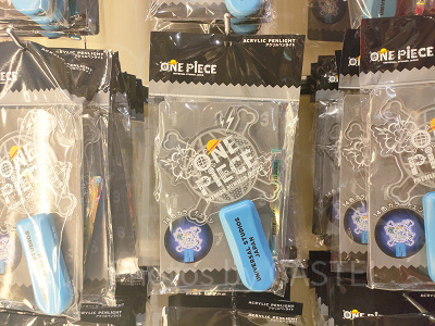 USJ×ワンピースコラボグッズ：アクリルペンライト