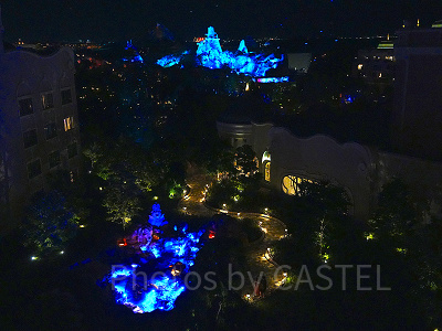 ファンタジースプリングスホテル ローズコートサイドの客室からのビュー