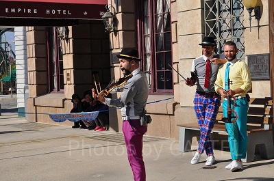 ヴァイオリントリオ 2018の出演キャスト（エンター）