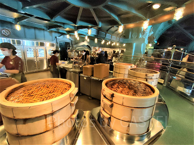 ヴォルケイニア・レストラン:内装