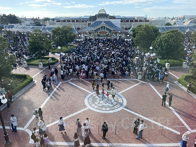 2330〜40分頃ですディズニー ハッピーエントリー - 遊園地/テーマパーク