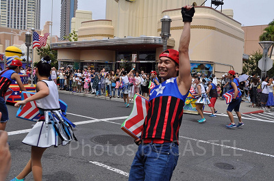 ウォーターサプライズパレード