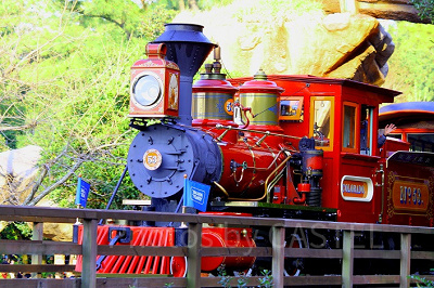 待ち時間も】ウエスタンリバー鉄道徹底解説！最後の恐竜に注意