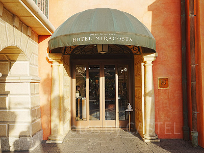 ミラコスタからディズニーシーに繋がる入口