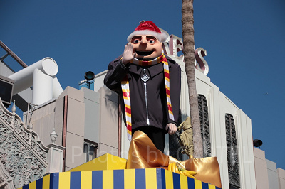 グルーが登場するのは?