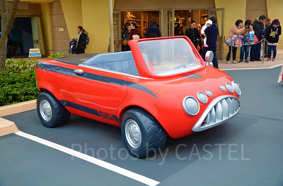 ロズの声優は誰？