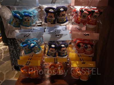 プーさんベビーソックス（画像下）