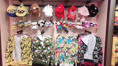 Usj 秋のユニバにおすすめコーデ紹介 急な気温変化にも対策抜群 ハロウィン 双子コーデなど