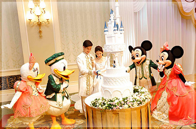 ディズニーランドの結婚式 1日1組限定 ロイヤルドリーム ウェディング とは 挙式内容 費用まとめ