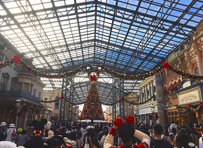22 クリスマスのディズニー攻略ガイド おすすめのモデルコース 混雑対策 イベント情報も 22 クリスマスのディズニー攻略ガイド おすすめのモデルコース 混雑対策 イベント情報も